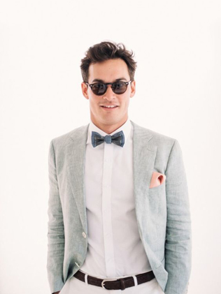 Льняной костюм: стильные идеи для жениха 