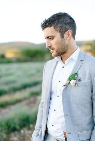 Льняной костюм: стильные идеи для жениха 