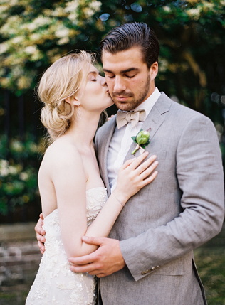 Льняной костюм: стильные идеи для жениха 