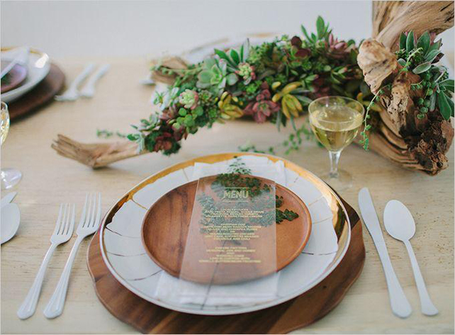 Lucite: 30 идей для декора летней свадьбы  