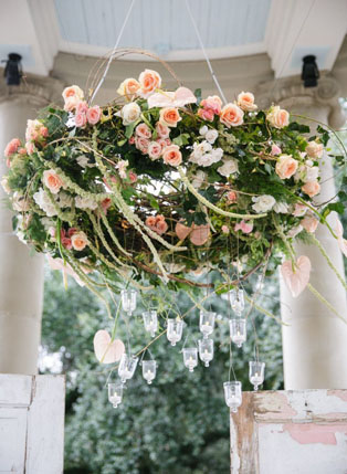 Свадебные люстры с цветами, 