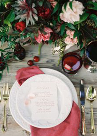 Marsala Party: 64 идеи для атмосферной свадьбы 