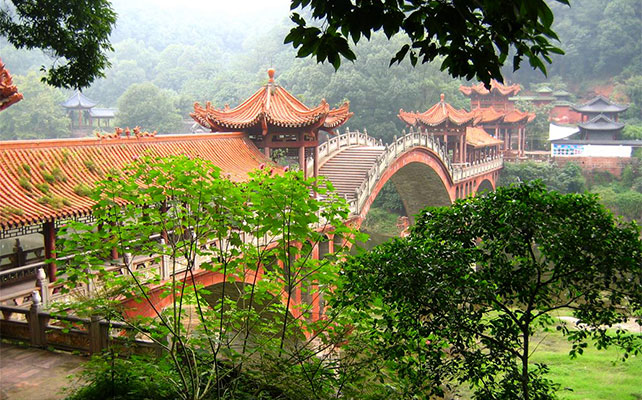 Лэшан, Китай