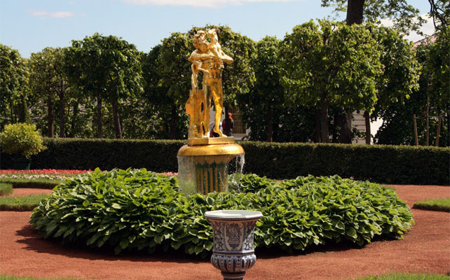 фонтаны Петергофа