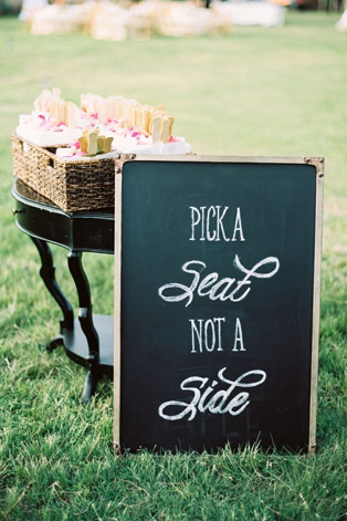 Меловая доска на свадьбе: 74 стильные идеи 