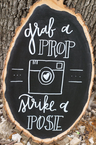 Меловая доска на свадьбе: 74 стильные идеи, меловая доска на спиле дерева 