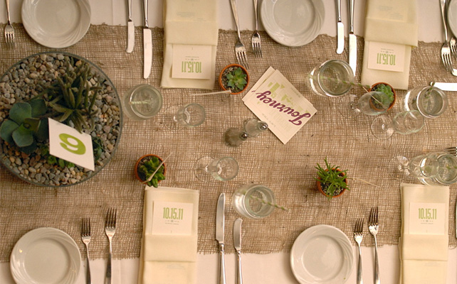 Скатерть из мешковины на свадьбе