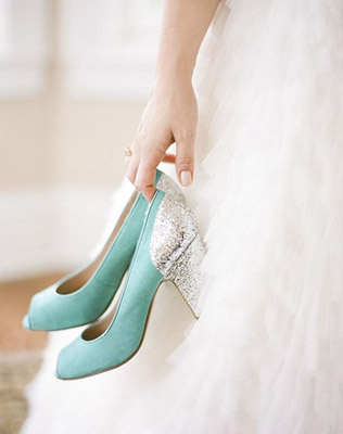 Must have свадебной фотосессии 2015: туфли невесты - The-wedding.ru