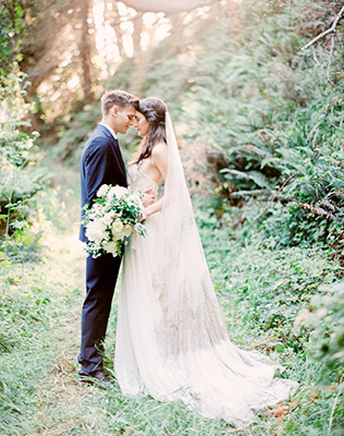 Must have свадебной фотосессии 2015: фотосессия в лесу - The-wedding.ru