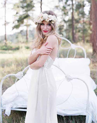 Must have свадебной фотосессии 2015: утро невесты на природе - The-wedding.ru