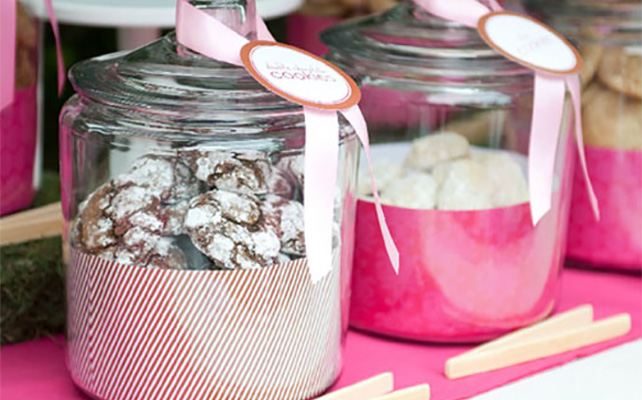 Наполнение подарков для гостей