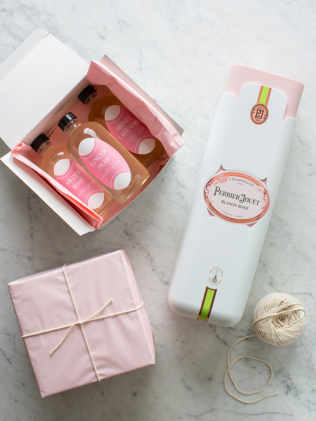 Наполнение подарков для гостей