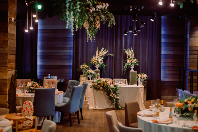 Организаторы и декораторы — о недостатках свадебных площадок 