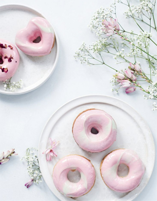 Нежная пастель: 40 идей для сладкого стола в акварельных тонах 