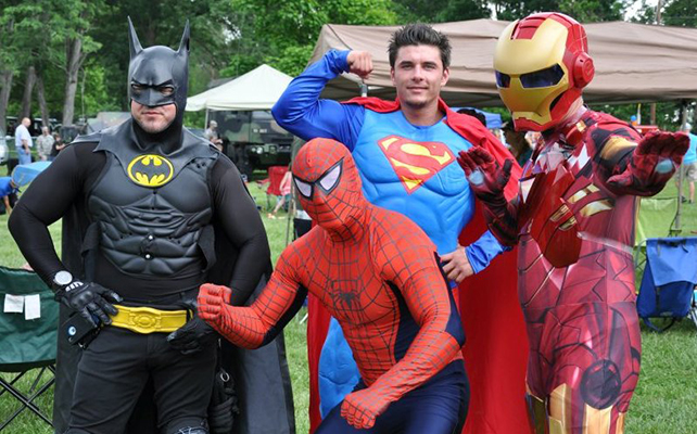 необычный мальчишник, костюмированная вечеринка