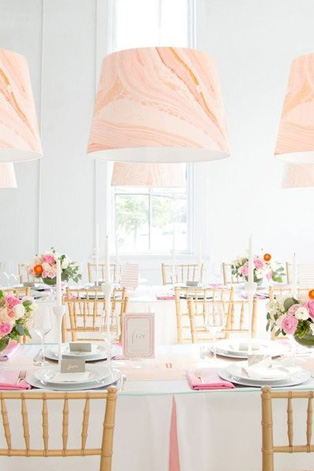 Летняя свадьба: нежные оттенки пудры, место торжества