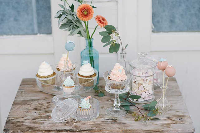 Летняя свадьба: нежные оттенки пудры, сладкий стол