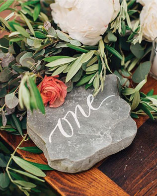 Детали: 55 оригинальных номеров для свадебных столов 