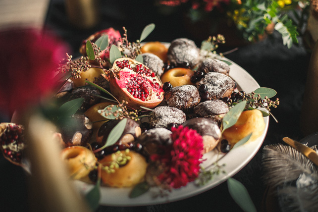 осенняя свадебная фотосессия, декор, фрукты