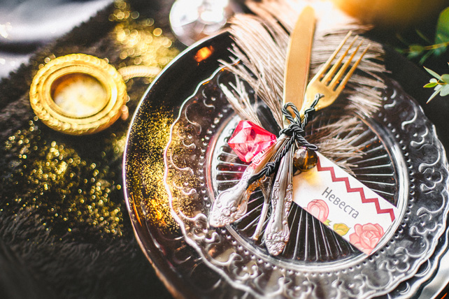 осенняя свадебная фотосессия, декор стола, рассадочные карточки