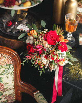 осенняя свадебная фотосессия, букет невесты