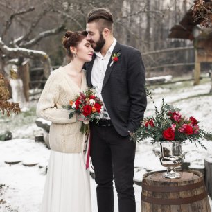 Ноябрьская история Дмитрия и Ирины: свадебная фотосессия на природе