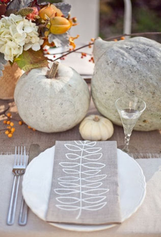 осенняя свадьба, декор стола с тыквами
