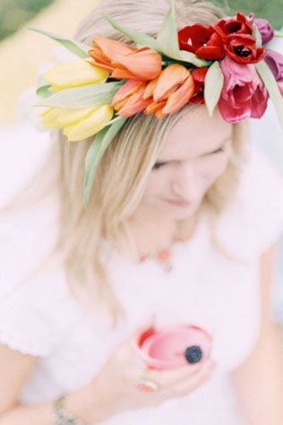 Тренд 2015: свадьба в стиле омбре, венок невесты