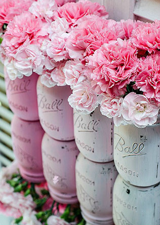 Тренд 2015: свадьба в стиле омбре, баночки с цветами