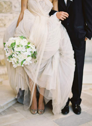 Свадьба в деталях: нежная органза и тюль, букет невесты