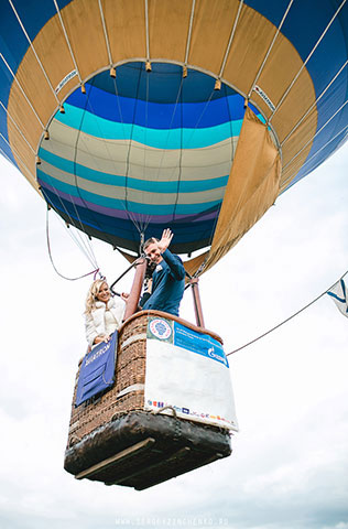оригинальный подарок на свадьбу, сюрприз, полет на воздушном шаре