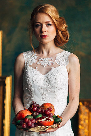 осеннее утро невесты в ярких тонах, образ невесты