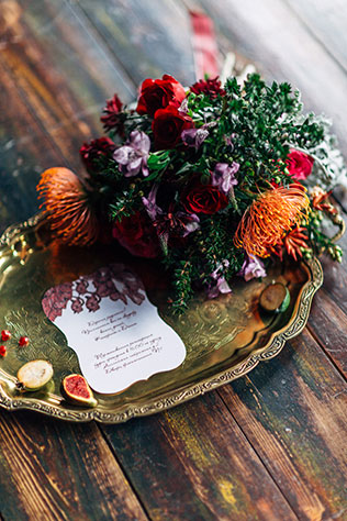 осеннее утро невесты в ярких тонах, детали декора