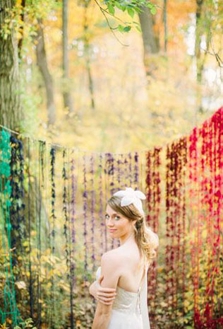 Арки и декоративные зоны для осенней свадебной церемонии 