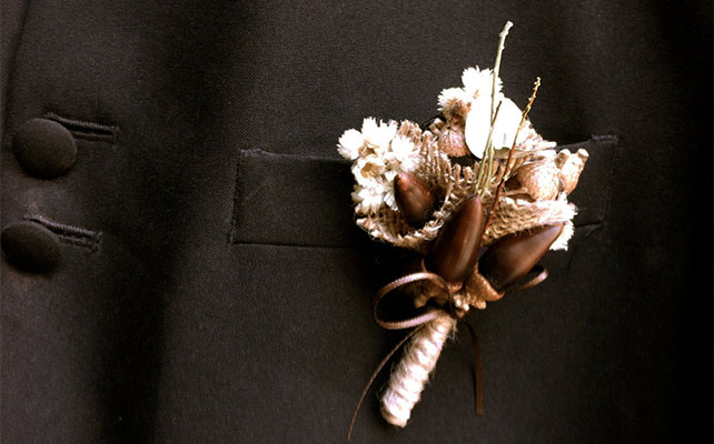 осенний образ жениха, бутоньерка
