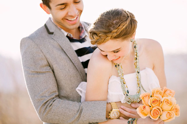 осенний образ жениха, жених в свитере под пиджак