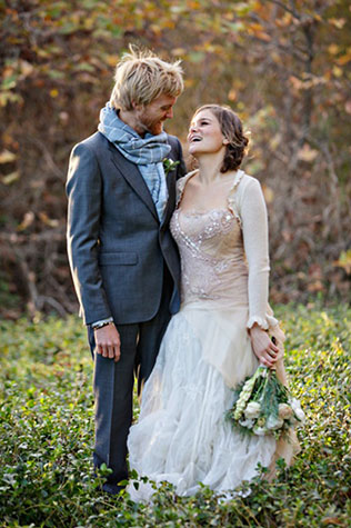 осенний образ жениха, жених в шарфе