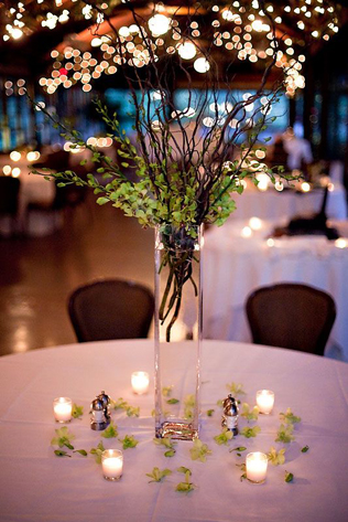 освещение на свадьбе, точечный светильник для столов гостей 