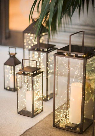 освещение на свадьбе в стиле минимализм, фонари со светодиодными гирляндами 