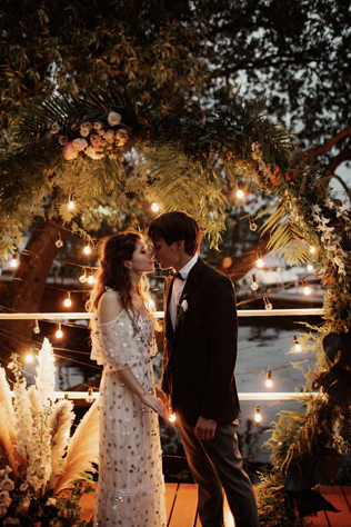 освещение на свадьбе 