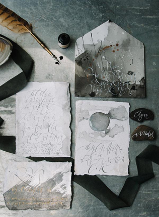 Бумажное вдохновение: свадебная полиграфия с оторванными краями 