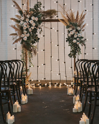 Пампасная трава на свадебной церемонии 