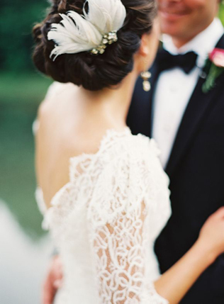 Свадьба в деталях: легкие и невесомые перья 