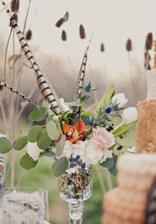 Свадьба в деталях: легкие и невесомые перья 