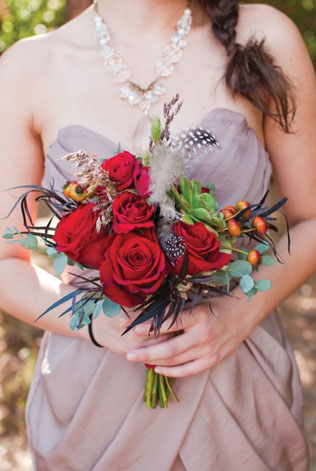 Свадьба в деталях: легкие и невесомые перья 