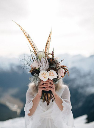 Свадьба в деталях: легкие и невесомые перья 