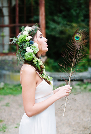 Свадьба в деталях: легкие и невесомые перья 