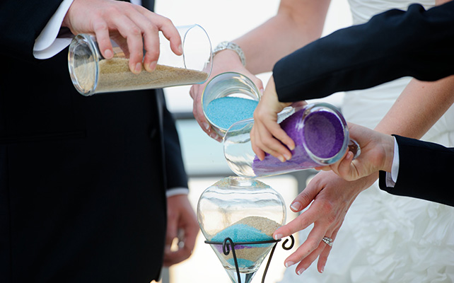 Церемония с песком