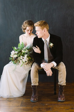 Осенний стиль: пиджаки и аксессуары из бархата 