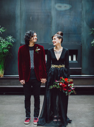 Осенний стиль: пиджаки и аксессуары из бархата 